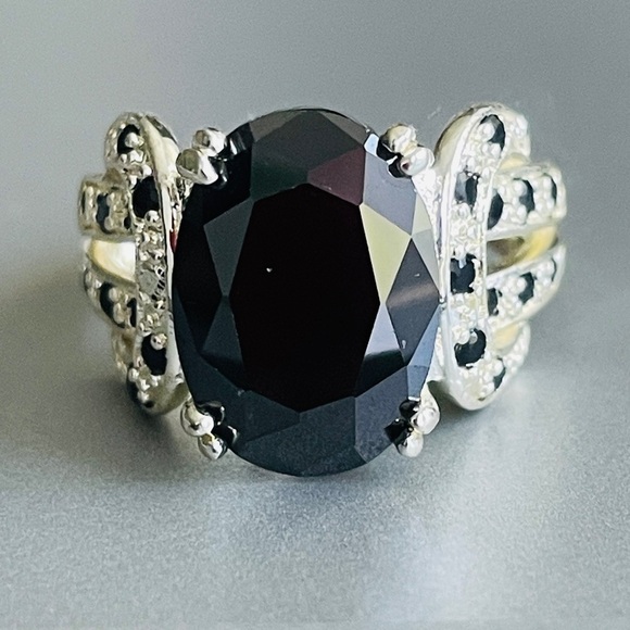 Jewelry - Black Onyx Oval Sterling Silver Cocktail Ring